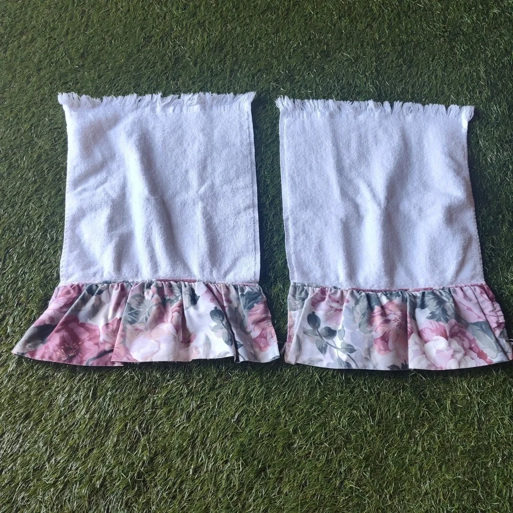 Avanti 1978 The Look Hand Towel Washcloth 3 Piece Vintage Ruffle Floral Cotton